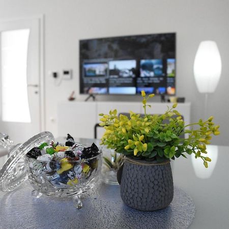 The White Apartment Μόσταρ Εξωτερικό φωτογραφία